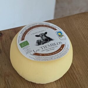 Queso semicurado Los Tiemblos